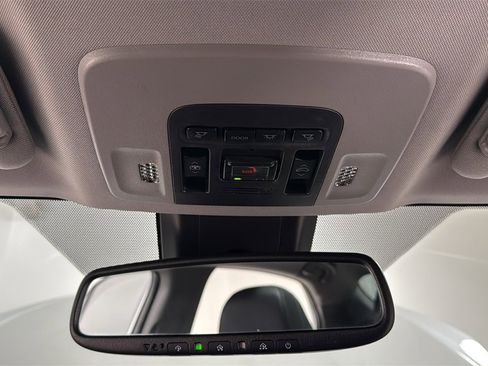 Used 2021 Toyota Camry XSE image 11