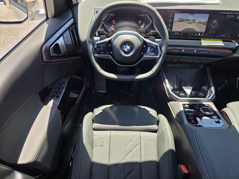 New 2026 BMW X3 xDrive30i w/ Convenience Package AWD/4WD image 12