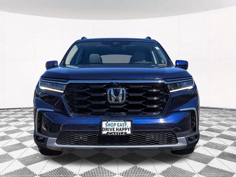 Used 2023 Honda Pilot Elite image 3