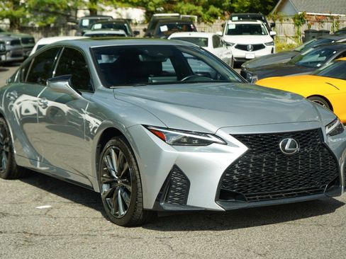Used 2022 Lexus IS 350 F Sport image 6