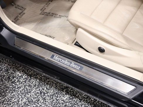 Used 2017 Mercedes-Benz E 400 4MATIC Coupe image 36