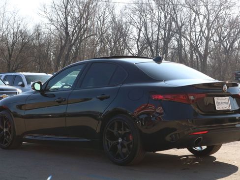 Used 2021 Alfa Romeo Giulia Ti w/ Nero Edizione image 14