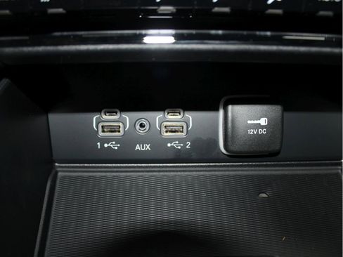 New 2025 Jeep Grand Cherokee Laredo X w/ Luxury Tech Group I image 21