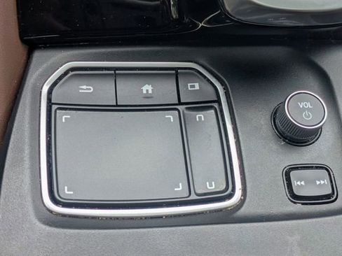 Used 2023 Acura MDX FWD w/ Technology Package image 31