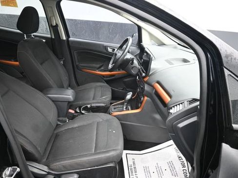 Used 2021 Ford EcoSport SE w/ SE Appearance Package FWD image 7