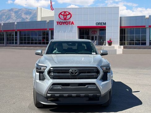 New 2026 Toyota Tacoma SR5 AWD/4WD image 2