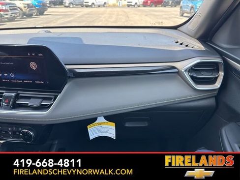 New 2025 Chevrolet TrailBlazer ACTIV w/ Convenience Package image 51