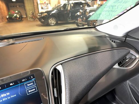 Used 2020 Chevrolet Malibu LS w/ LPO, Convenience Package 2 image 31