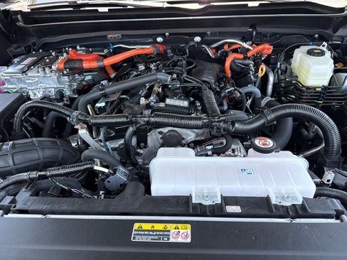 New 2026 Toyota Tacoma 4x4 Double Cab Hybrid image 7