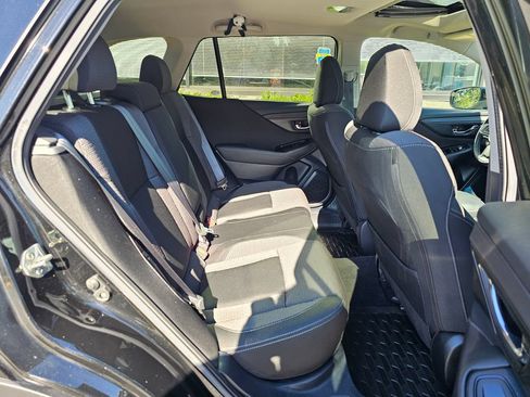 Used 2021 Subaru Outback Premium w/ Popular Package #1 AWD/4WD image 12