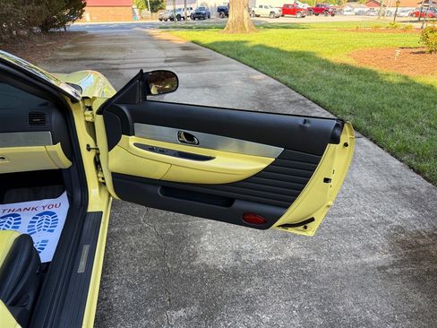 Used 2002 Ford Thunderbird image 60