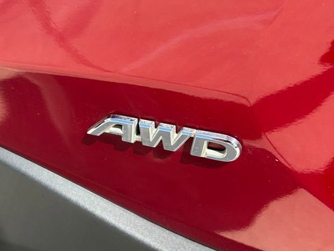 Used 2022 Toyota RAV4 XLE Premium AWD/4WD image 16