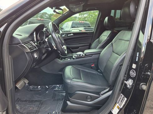 Used 2019 Mercedes-Benz GLE 43 AMG 4MATIC image 12
