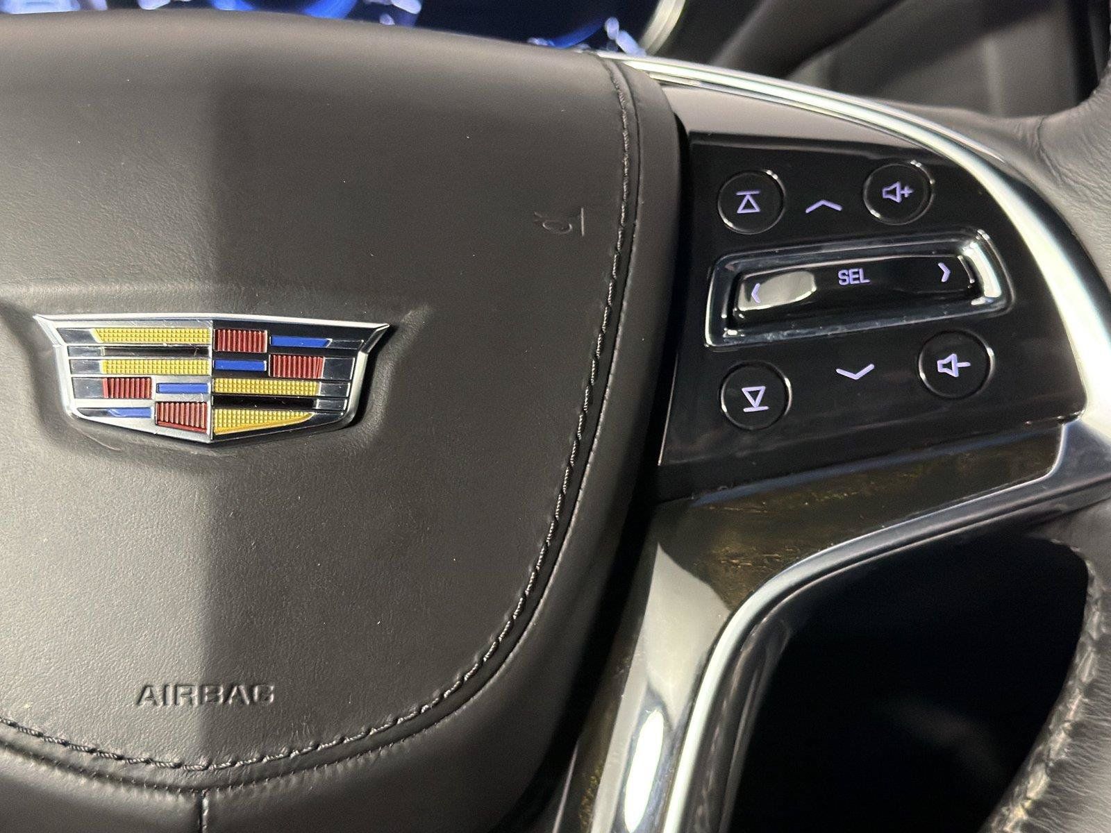 Used 2019 Cadillac Escalade Platinum AWD/4WD image 32