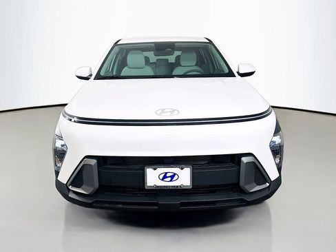 New 2026 Hyundai Kona SE FWD image 2