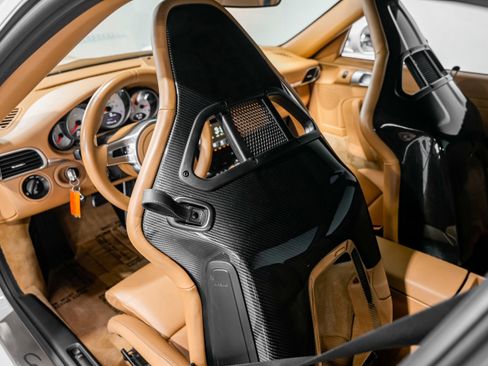 Used 2011 Porsche 911 Carrera GTS image 21