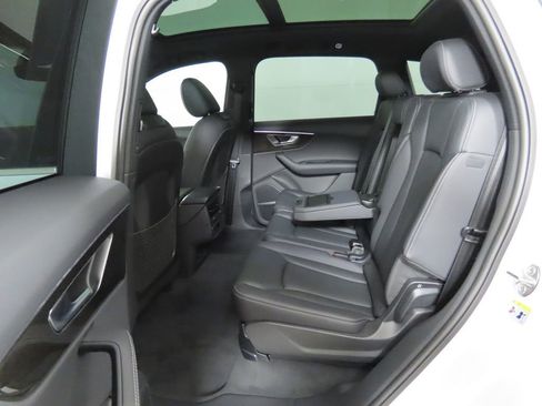 Used 2025 Audi Q7 3.0T Premium Plus w/ Premium Plus Package image 24