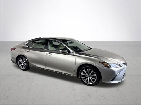 Used 2019 Lexus ES 350 image 4