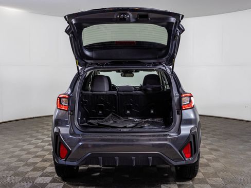 Used 2024 Subaru Crosstrek 2.0i Premium image 38