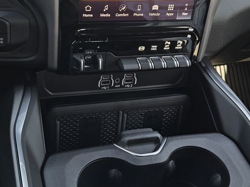 New 2026 RAM 2500 Laramie AWD/4WD image 20