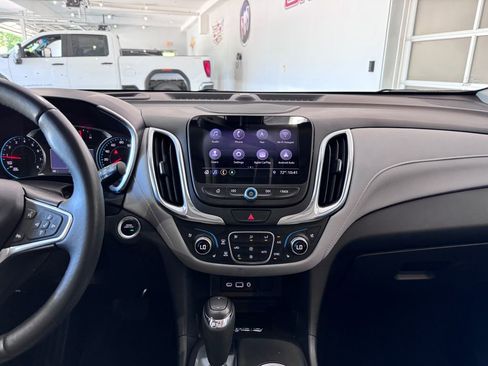 Certified 2020 Chevrolet Equinox Premier AWD/4WD image 17