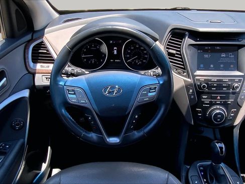 Used 2018 Hyundai Santa Fe Sport FWD image 6