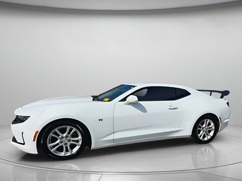 Used 2020 Chevrolet Camaro LS image 14