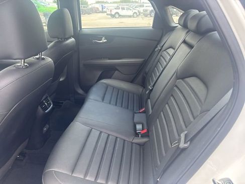 Used 2023 Kia Forte GT-Line w/ GT-Line Premium Package FWD image 10