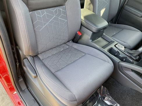 New 2026 Nissan Frontier SV image 10