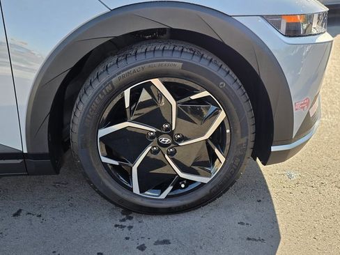 Certified 2024 Hyundai Ioniq 5 SEL image 8