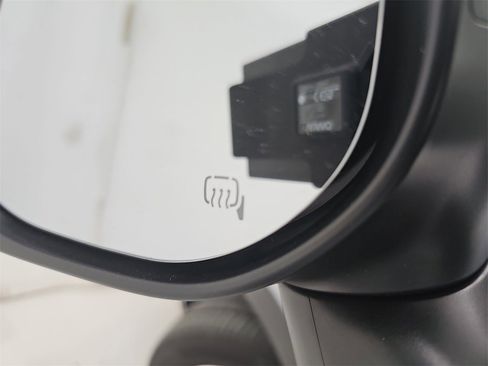 Used 2024 Subaru Forester Limited image 51