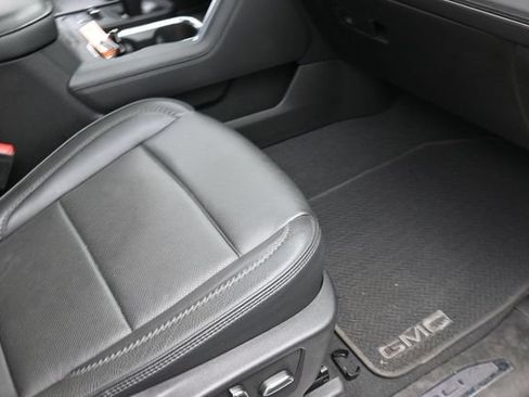 Used 2023 GMC Sierra 1500 Denali AWD/4WD image 42