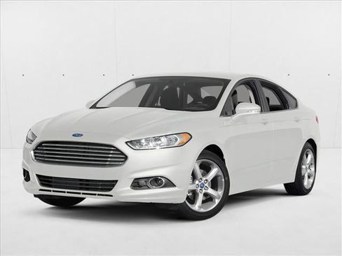 Used 2013 Ford Fusion SE image 1