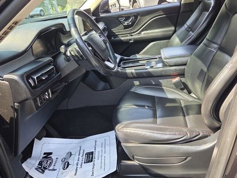 Used 2021 Lincoln Aviator 2WD image 6