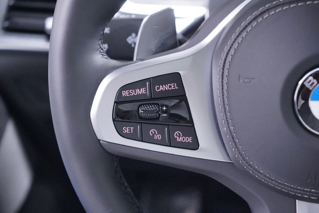 Used 2026 BMW X5 sDrive40i w/ M Sport Package RWD image 12