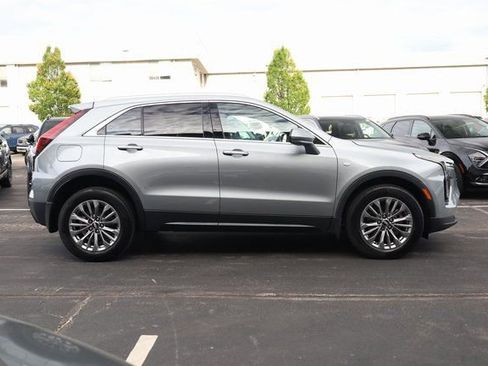 Used 2024 Cadillac XT4 Premium Luxury w/ Cold Weather Package image 4