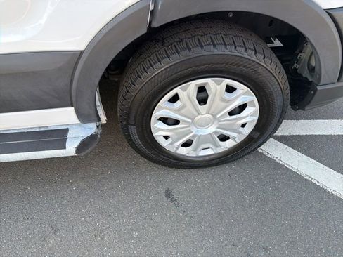 Used 2024 Ford Transit 250 Low Roof w/ Exterior Upgrade Package image 27