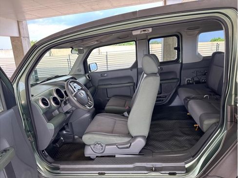 Used 2003 Honda Element EX image 11