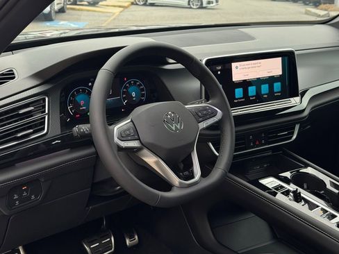 New 2026 Volkswagen Atlas Cross Sport SEL Premium R-Line AWD/4WD image 21