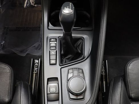 Used 2017 BMW X1 xDrive28i image 14
