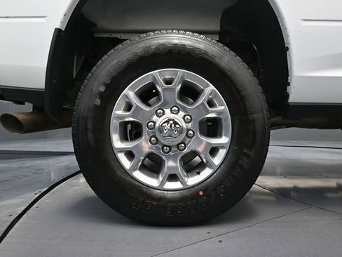 Used 2019 RAM 3500 Big Horn w/ Towing Technology Group image 16