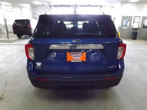 Certified 2023 Ford Explorer XLT w/ Class IV Trailer Tow Package AWD/4WD image 4