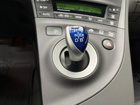Used 2011 Toyota Prius Four w/ Navigation Pkg FWD image 22