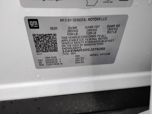 Used 2025 GMC Acadia Elevation image 39