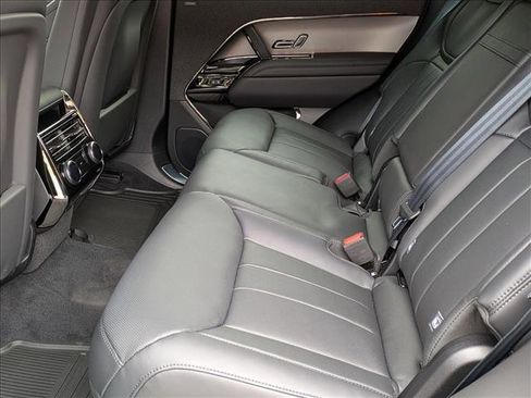 New 2026 Land Rover Range Rover Sport SE image 17