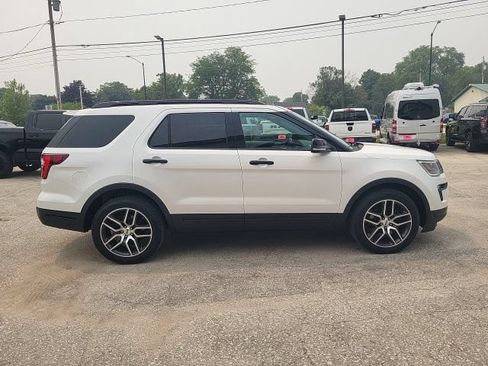 Used 2019 Ford Explorer Sport AWD/4WD image 25