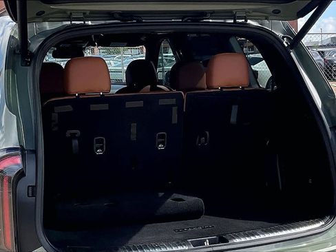 Certified 2024 Kia Telluride SX X-Pro AWD/4WD image 18