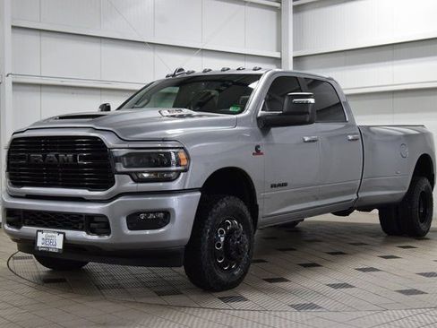 Used 2024 RAM 3500 Laramie w/ Night Edition image 3