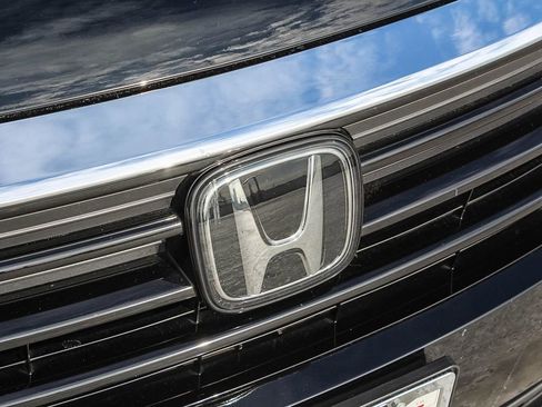 Certified 2023 Honda Odyssey EX-L image 11