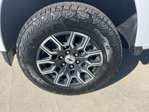 New 2026 Chevrolet Colorado Z71 w/ Z71 Convenience Package 2 image 33